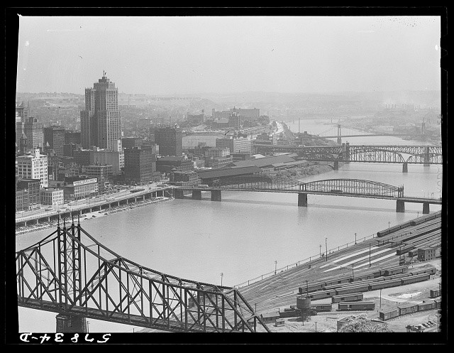 Photo:Pittsburgh Pennsylvania 1941 Skyline Bridges Ohio River