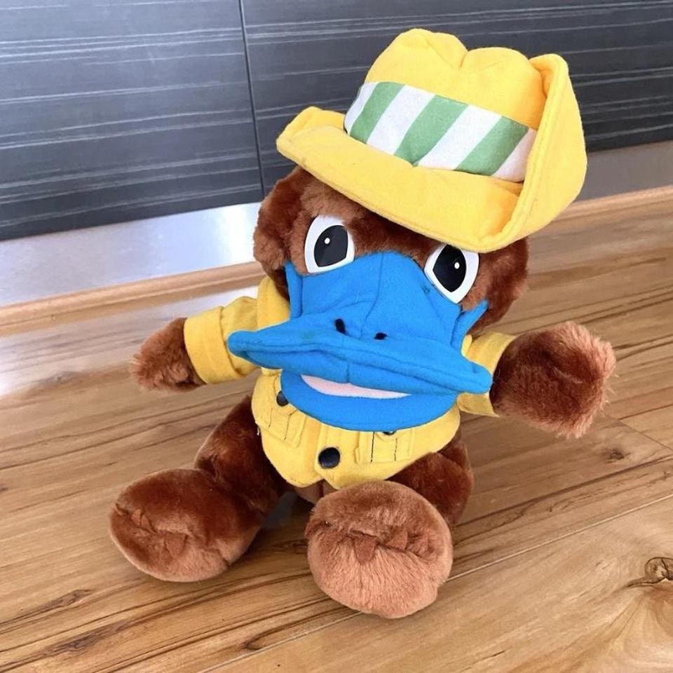 Vintage Expo ‘88 Platypus Plush Toy - Official Merchandise