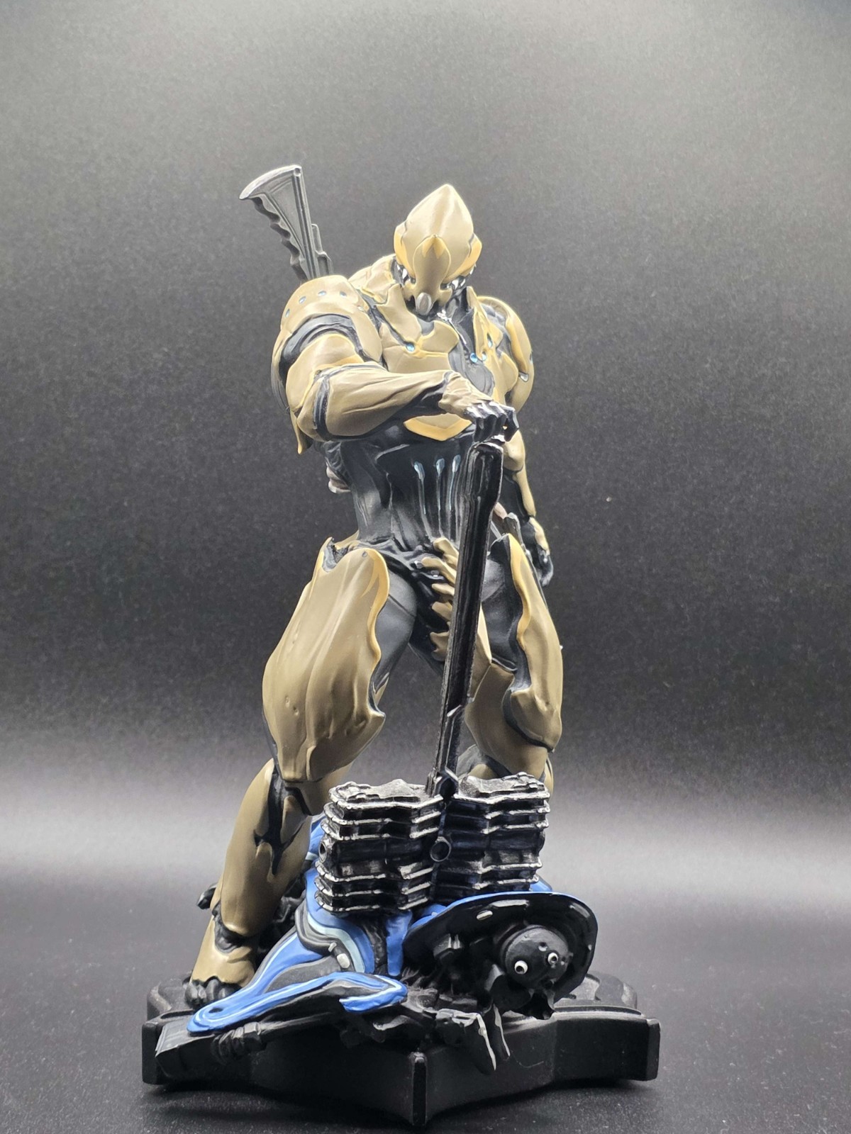 WARFRAME 2015 Collectors Statue RHINO No Box