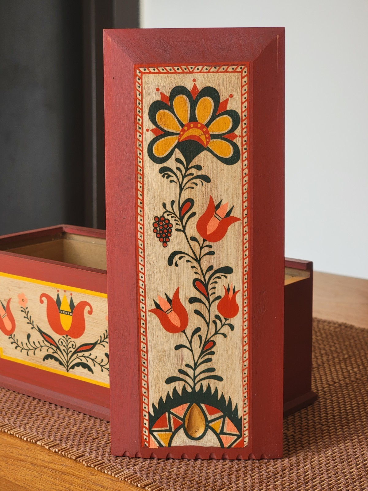 VTG YELLOW BREECHES Box Co Pennsylvania Dutch FOLK ART Slide Lid Wood CANDLE BOX