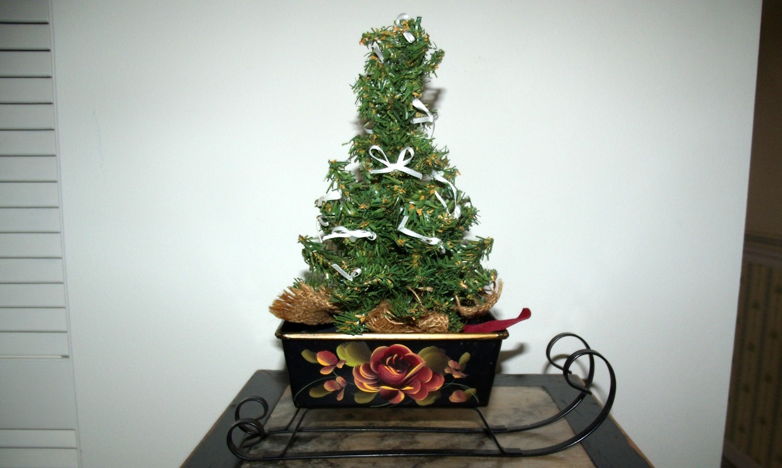 Vintage 50s Fine Arts Tole Tray Sleigh Christmas Deco