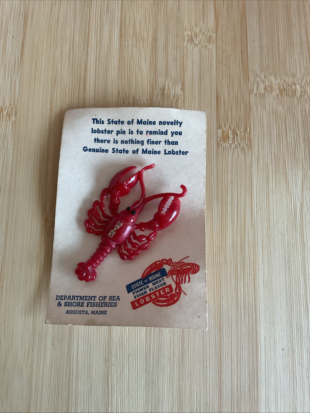 Vtg Maine Lobster Plastic Pin Tourist Souvenir Augusta NOS Mcm Red 2 5/8