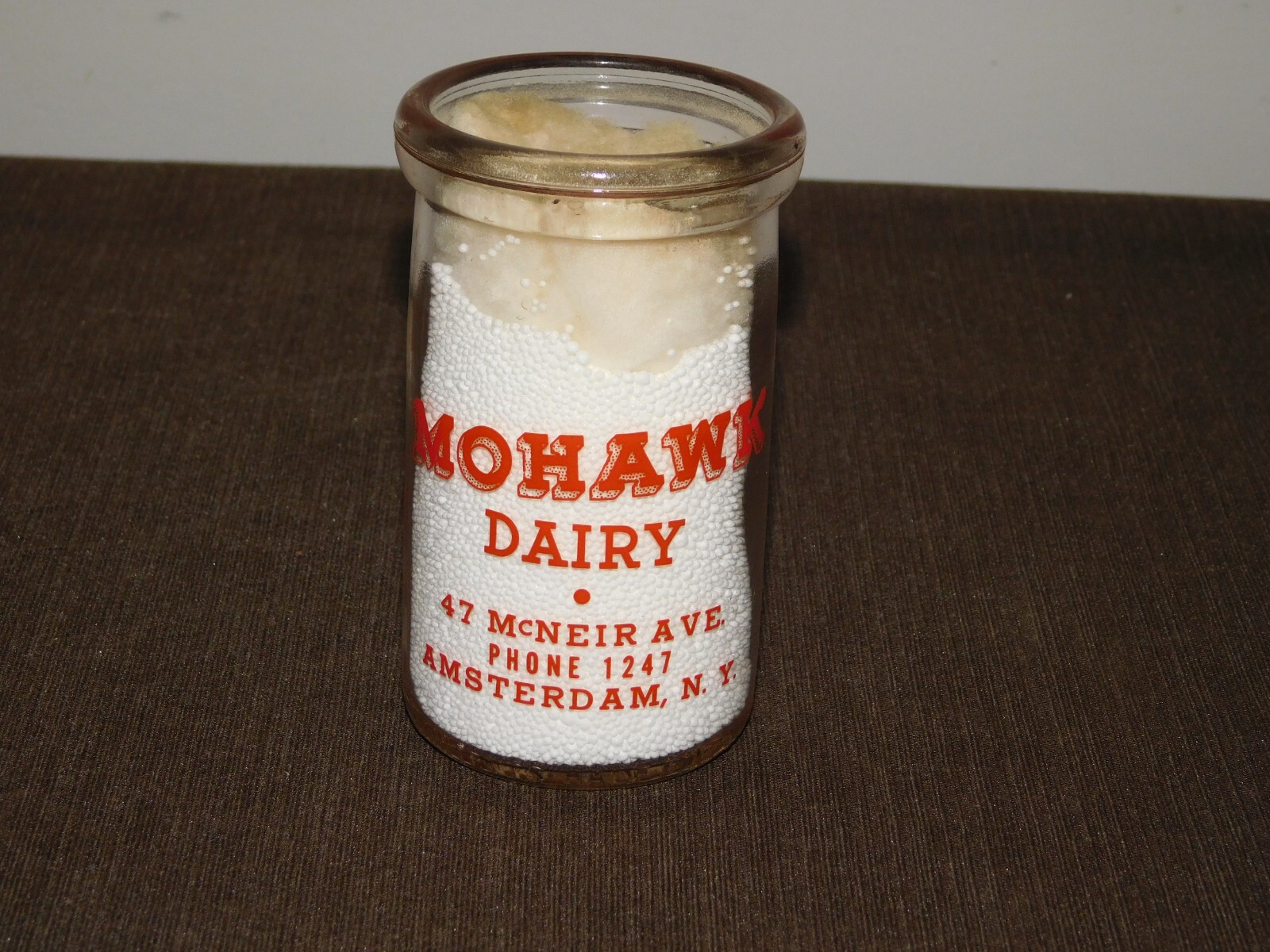 VINTAGE HALF PINT GLASS MILK BOTTLE MOHAWK DAIRY AMSTERDAM NY VINTAGE HALF PINT GLASS MILK BOTTLE MOHAWK DAIRY AMSTERDAM NY