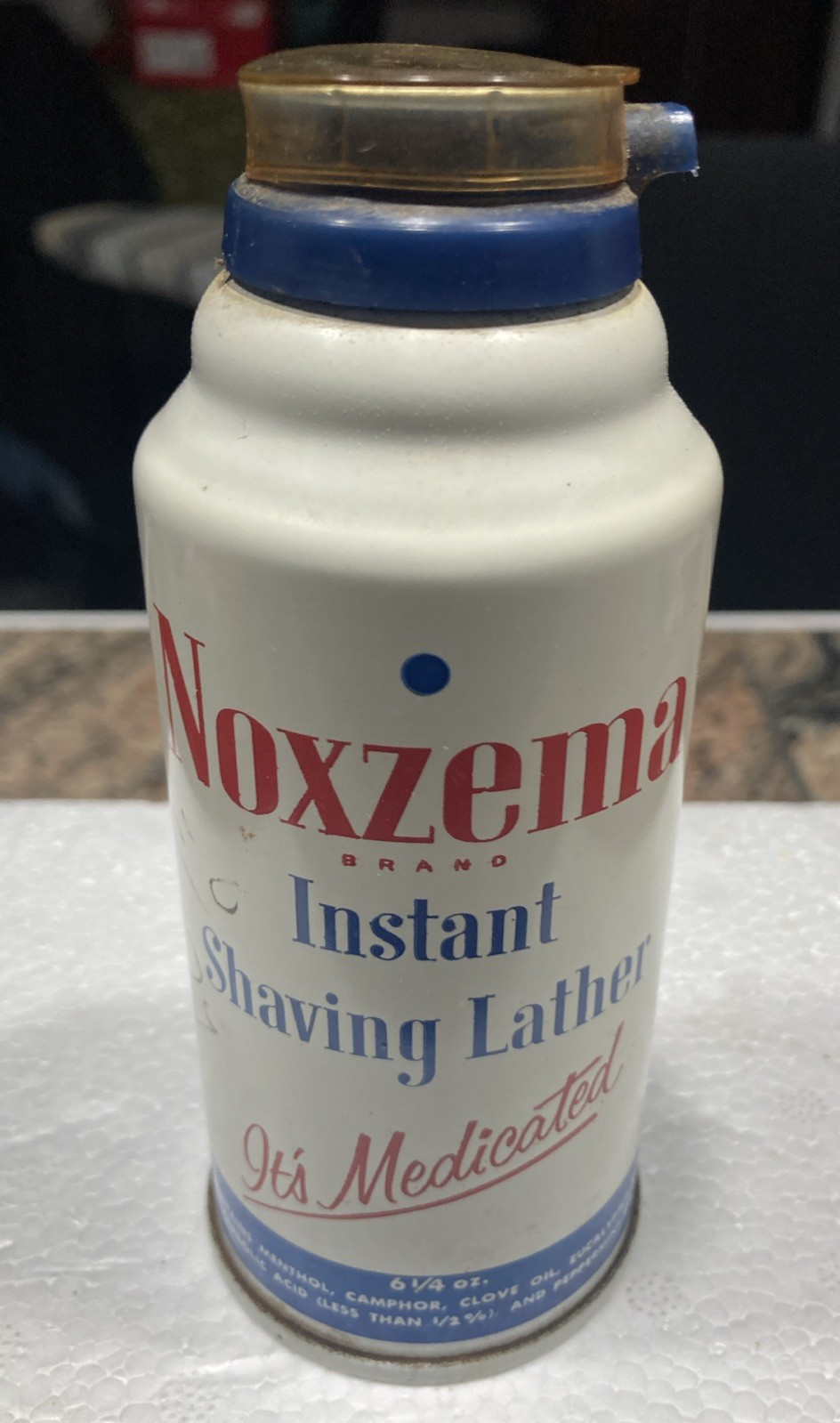 vintage 1960s NOXZEMA Medicated SHAVING CREAM can vintage 1960s NOXZEMA Medicated SHAVING CREAM can