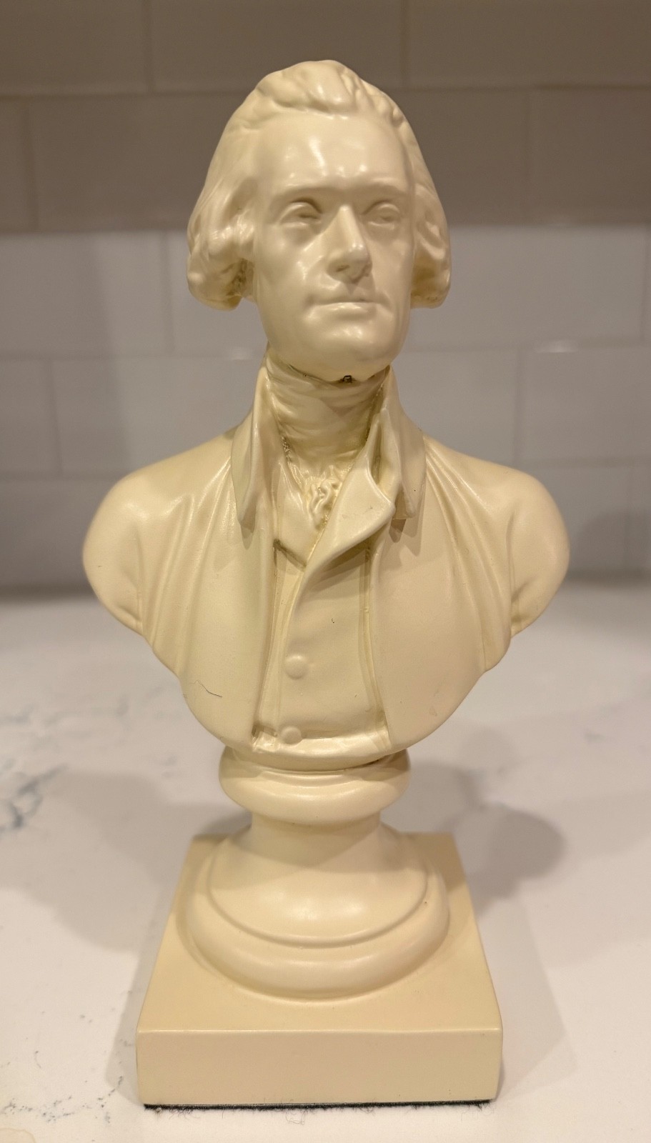 Official Monticello Museum Shop Thomas Jefferson Bust Sculpture - Houdon Official Monticello Museum Shop Thomas Jefferson Bust Sculpture - Houdon