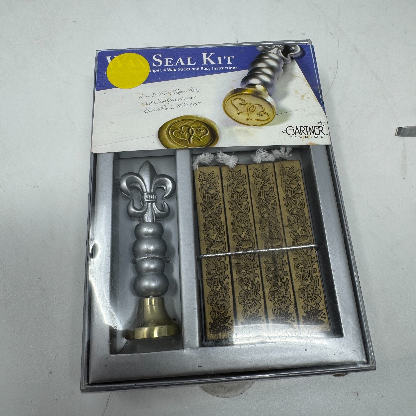 Gartner Studios Gild Wax Seal Kit incl. Metal Stamper & 4 Wax Sticks New