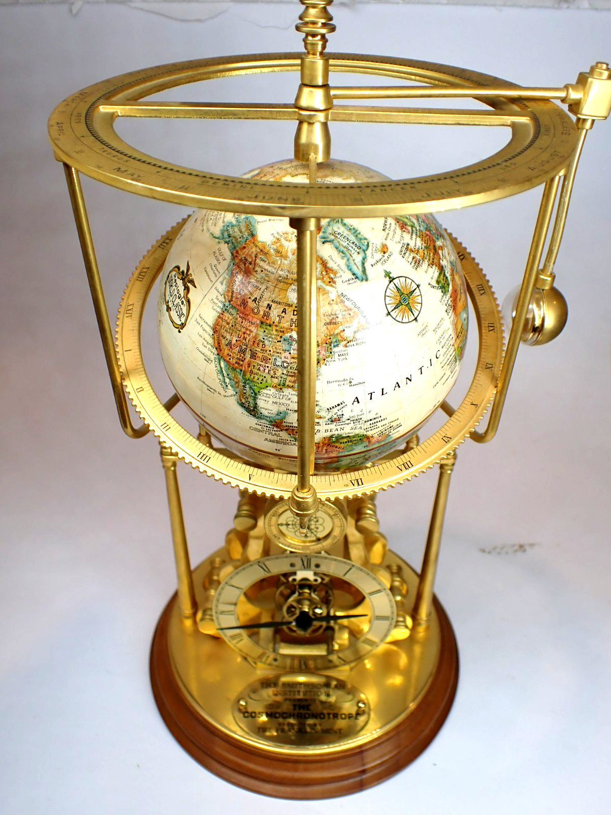 WORKING VTG Franklin Mint Smithsonian Institute The Cosmochronotrope Globe Clock