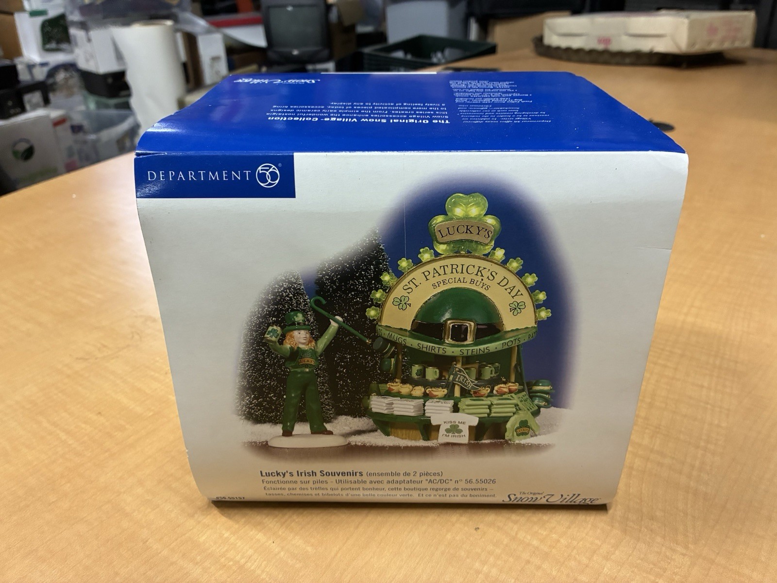 Dept. 56 Lucky\'s Irish Souvenirs St. Patrick\'s Day Snow Village 56.55157 -NOB