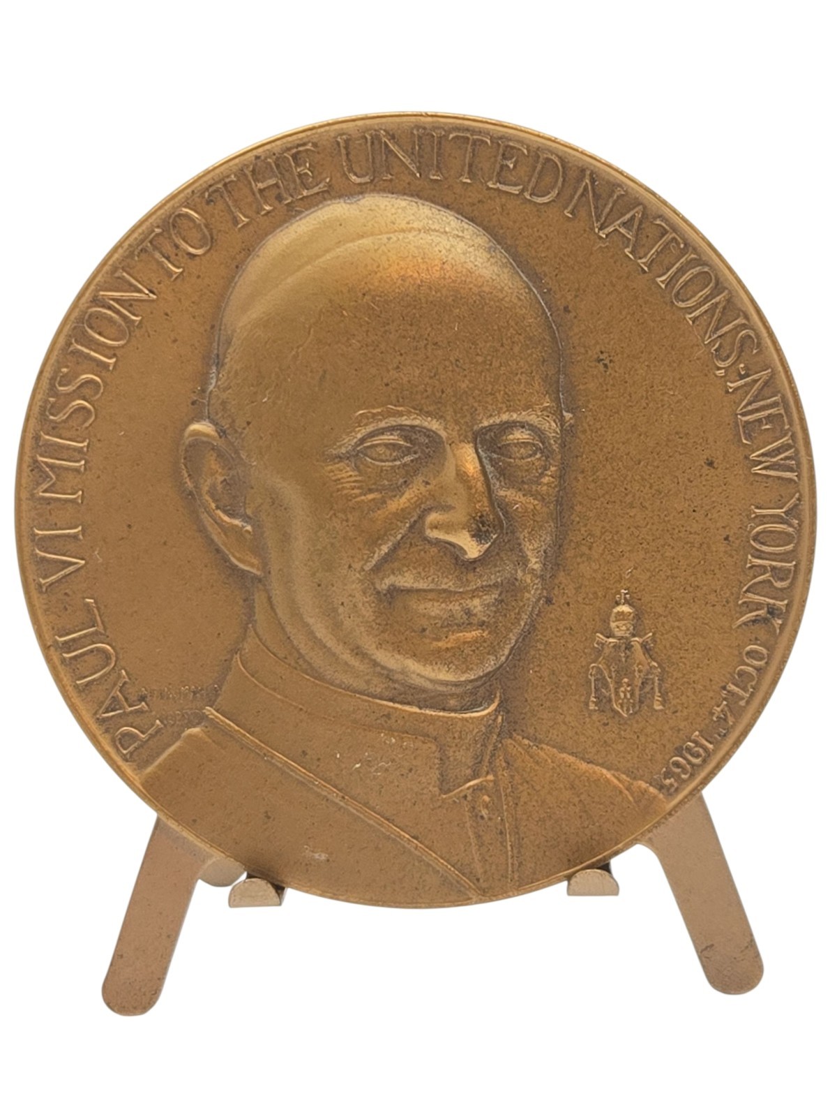 Vintage bronze medal commemorates Pope Paul VI's United Nations visit in 1965