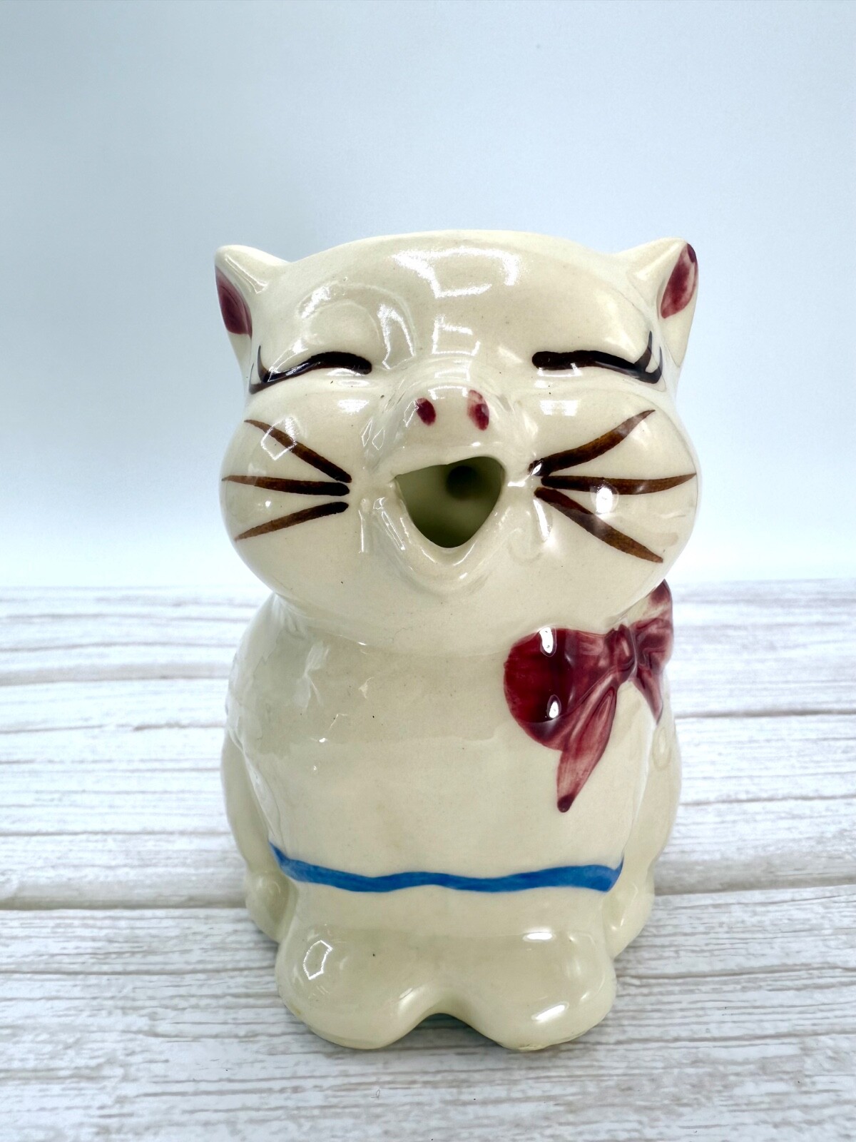 Vintage Shawnee Puss 'N Boots Creamer 1940's Made In USA