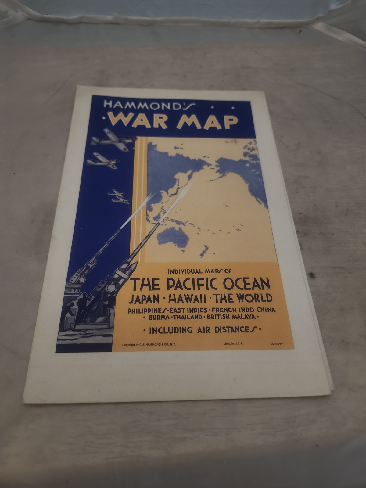 Vintage HAMMOND'S WAR MAP - The Pacific Oceean / Japan / Hawaii / The World ++ Vintage HAMMOND'S WAR MAP - The Pacific Oceean / Japan / Hawaii / The World ++