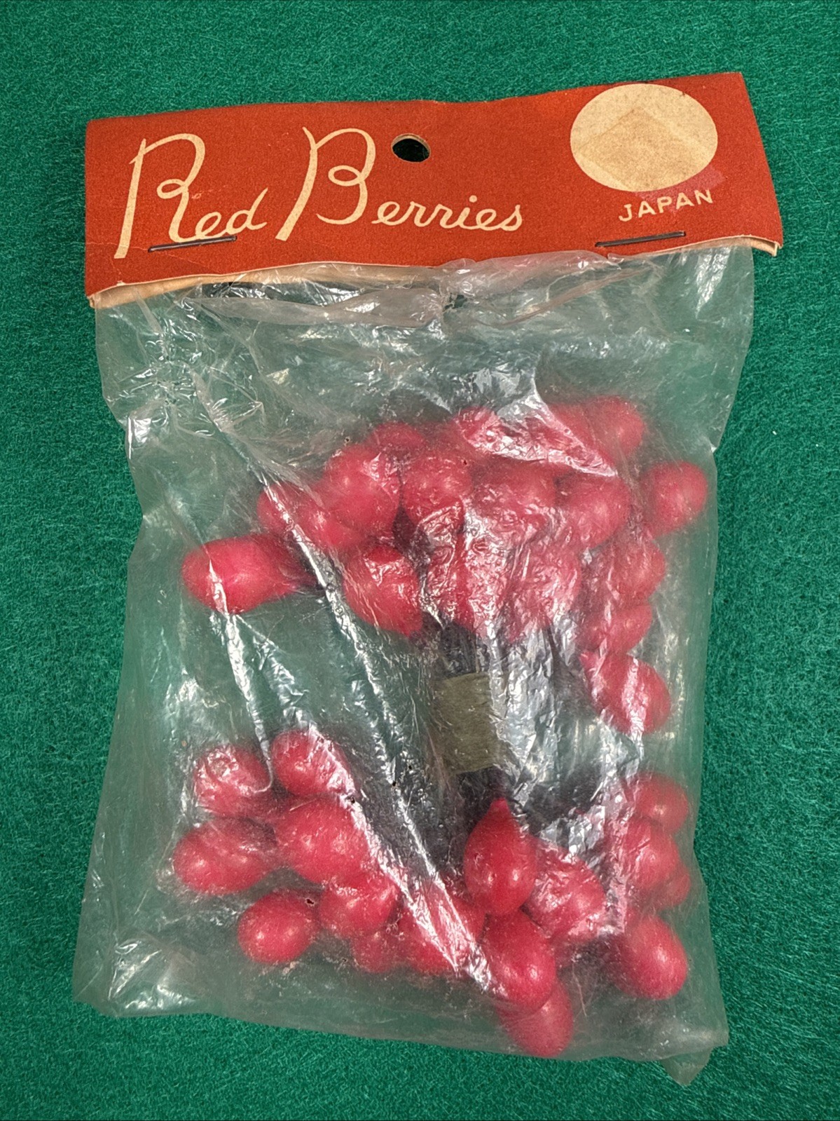 Vintage  1940s 1950s NIP Red Berries Christmas Crafting Gift Tie Ons JAPAN NOS