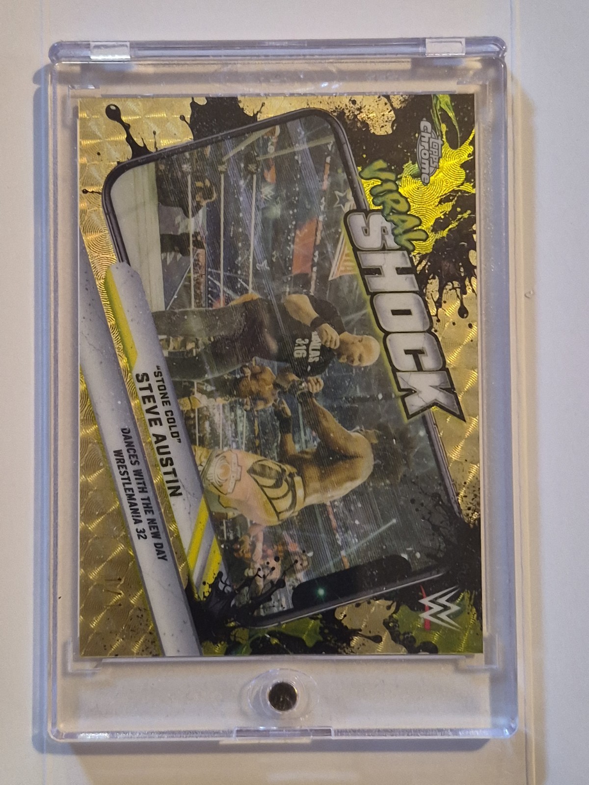 2026 Topps Chrome WWE STONE COLD STEVE AUSTIN Viral Shock SUPERFRACTOR 1/1 2026 Topps Chrome WWE STONE COLD STEVE AUSTIN Viral Shock SUPERFRACTOR 1/1