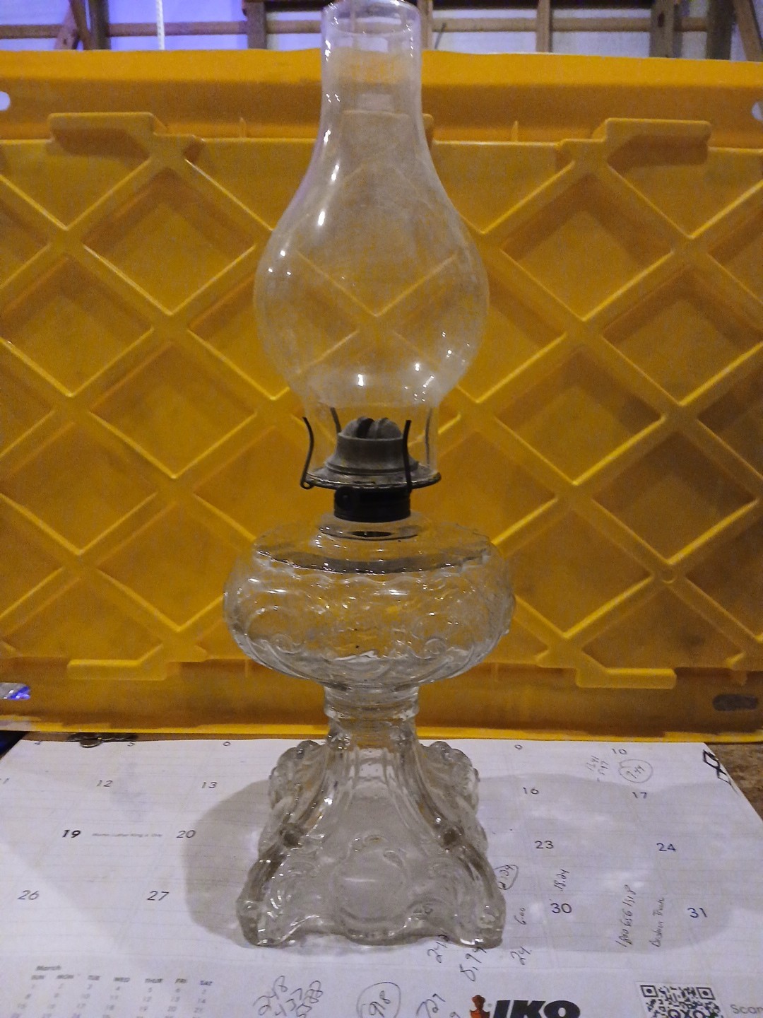 ANTIQUE SCOVILL Guessing MFG CO/QUEEN ANNE PRINCESS Worn Wick Spin Appears 1890s