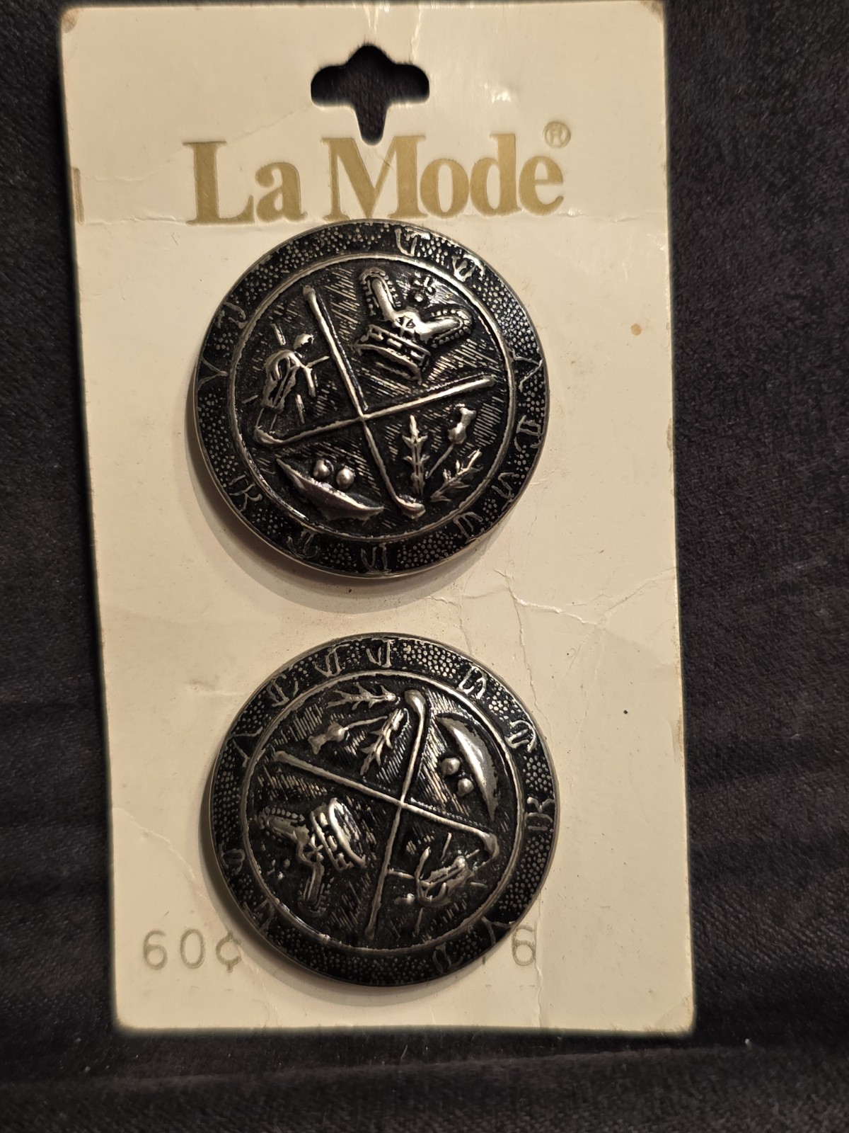 RARE Vtg La Mode Silver Tone Golf Club Crest Buttons Original Card 1950-1970s