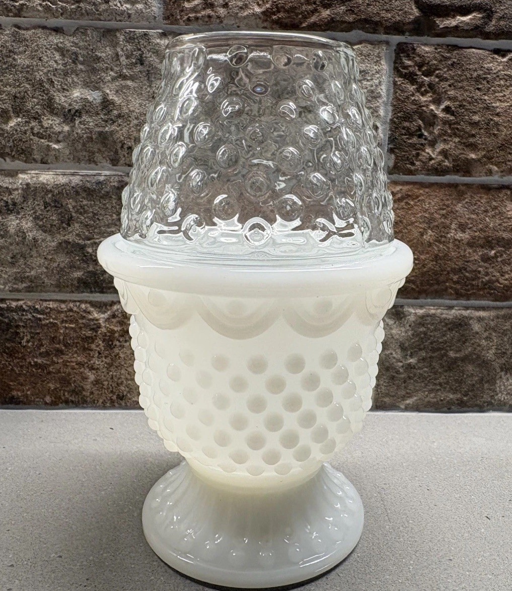 Beautiful Vintage Fairy Lamp by Avon With Original box candle Hobnail Milk Glass Beautiful Vintage Fairy Lamp by Avon With Original box candle Hobnail Milk Glass