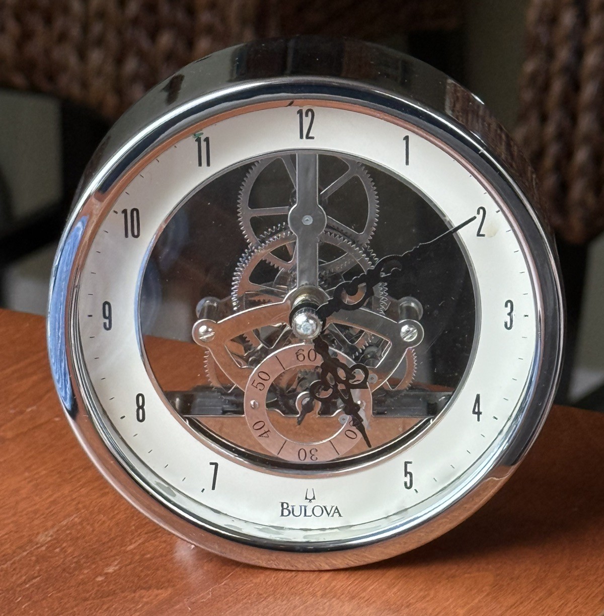 Bulova B7520 Largo Clock