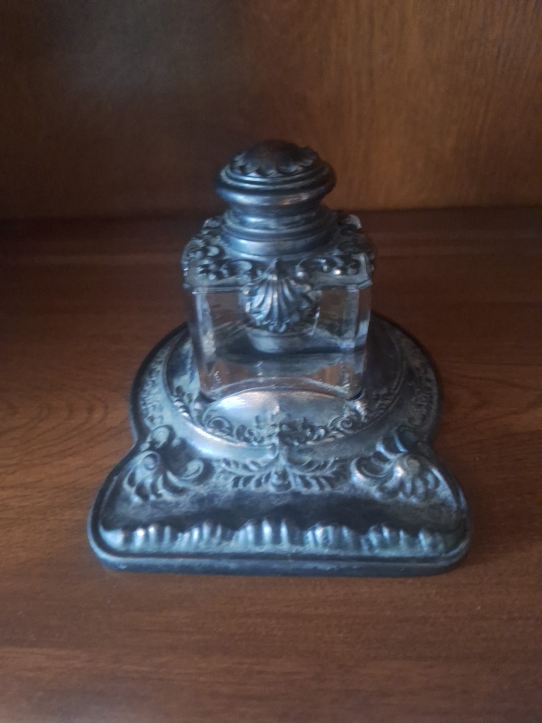 Victorian 1899 Antique Brass and Glass Inkwell W SCH William Schaefer & Co