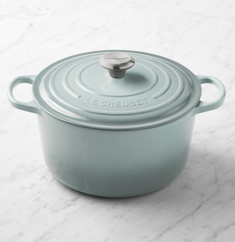 Le Creuset Signature Enameled Cast Iron Deep Round Oven, 6.5-Qt - FULL COLOR Le Creuset Signature Enameled Cast Iron Deep Round Oven, 6.5-Qt - FULL COLOR