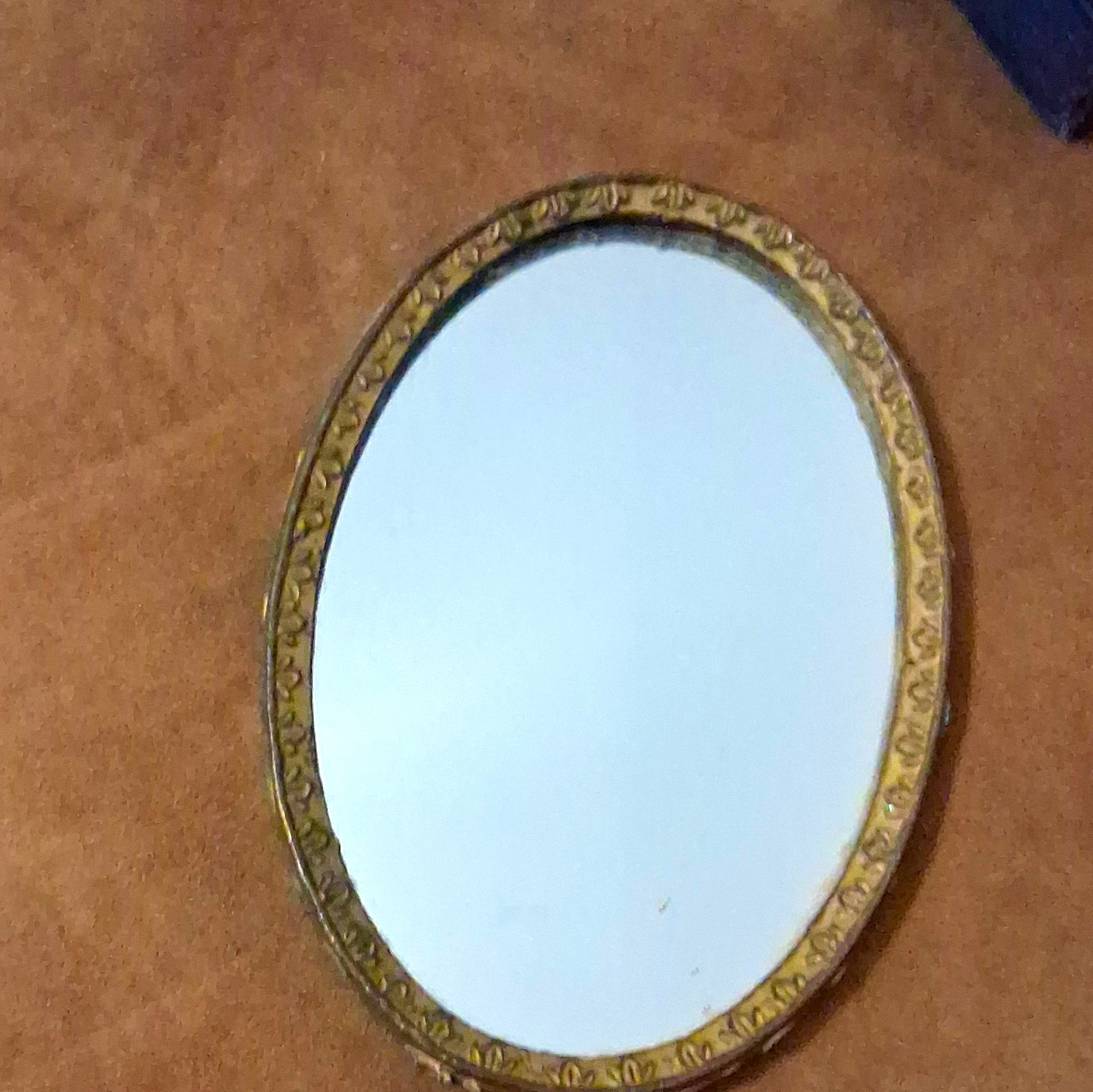 Oval Metal Framed Wall Mirror with Glass Mirror Panel 6\
