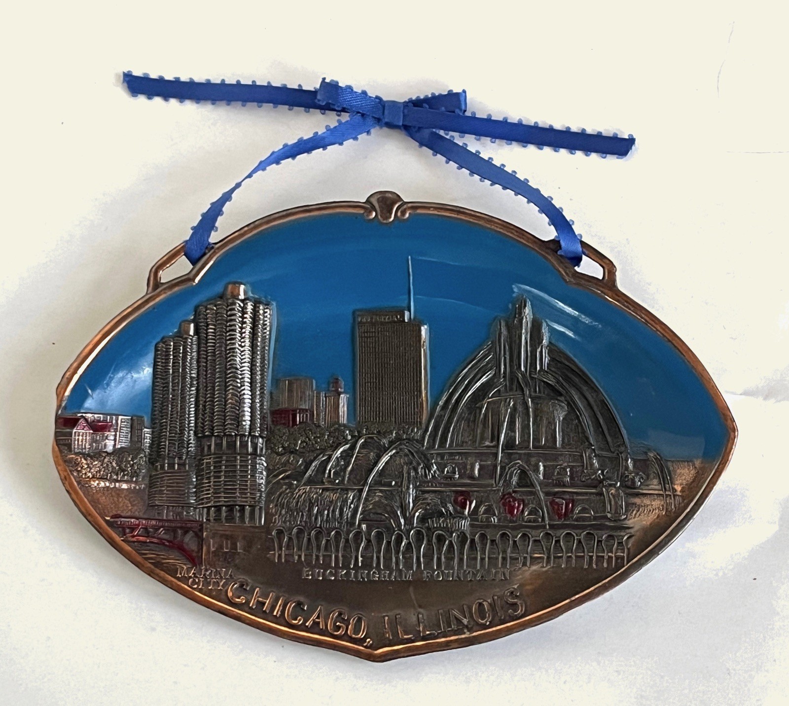 Vintage Chicago IL Attractions Souvenir Copper Tone Trinket Tray / Wall Plaque