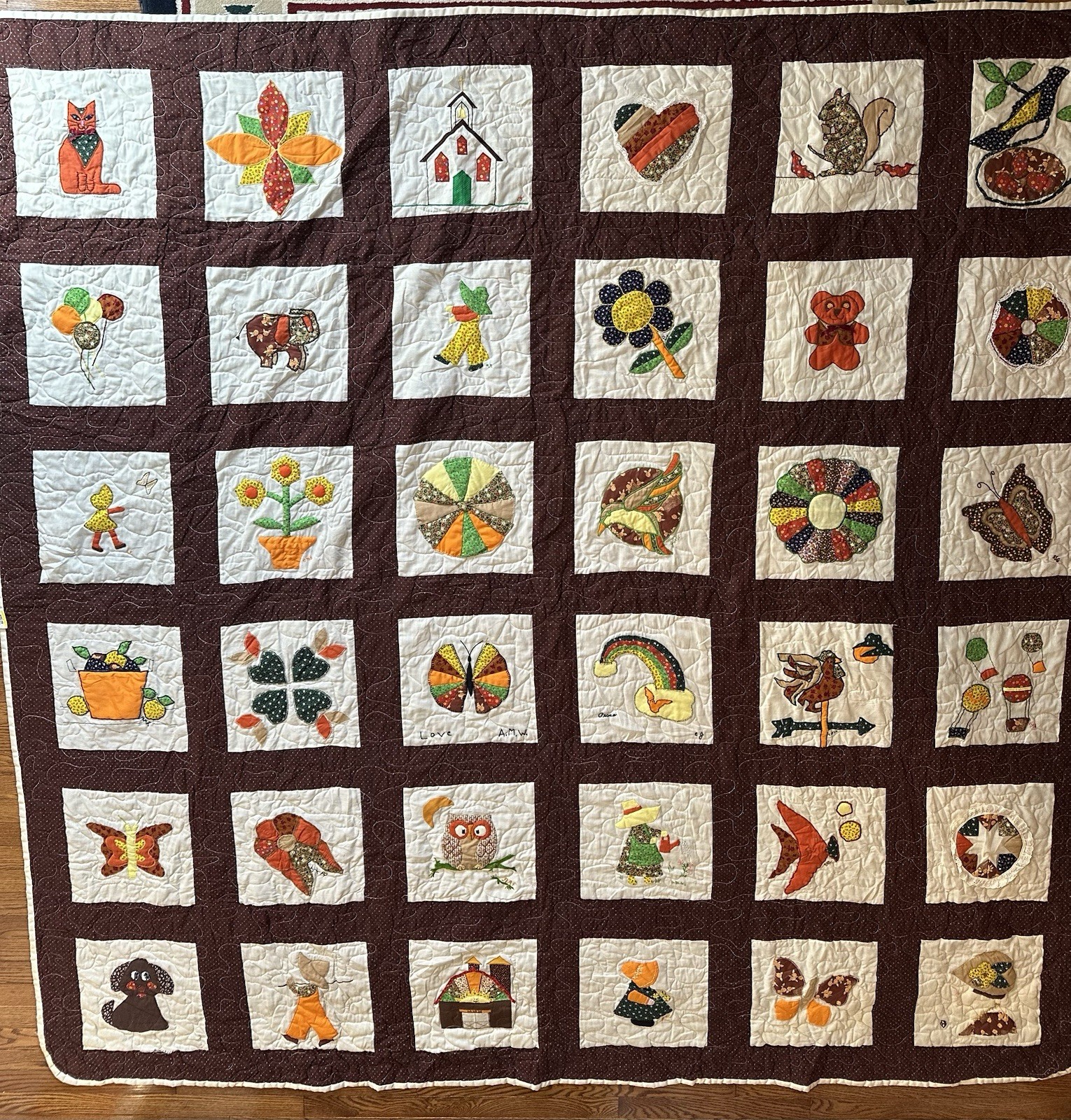 Queen Size Sampler Quilt machine and hand sewn, 90”x96” Brown Cottagecore
