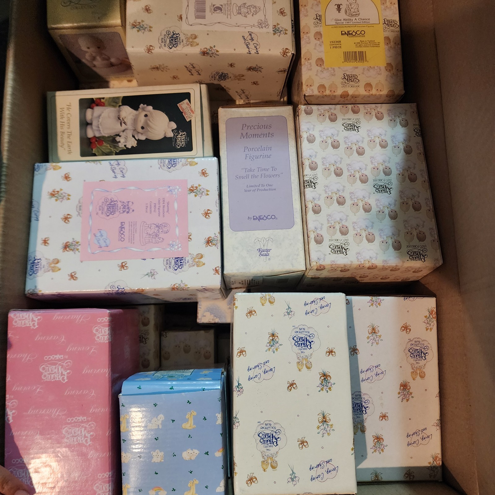 🚨 Lot 200 Precious Moments Random Figurines Vintage