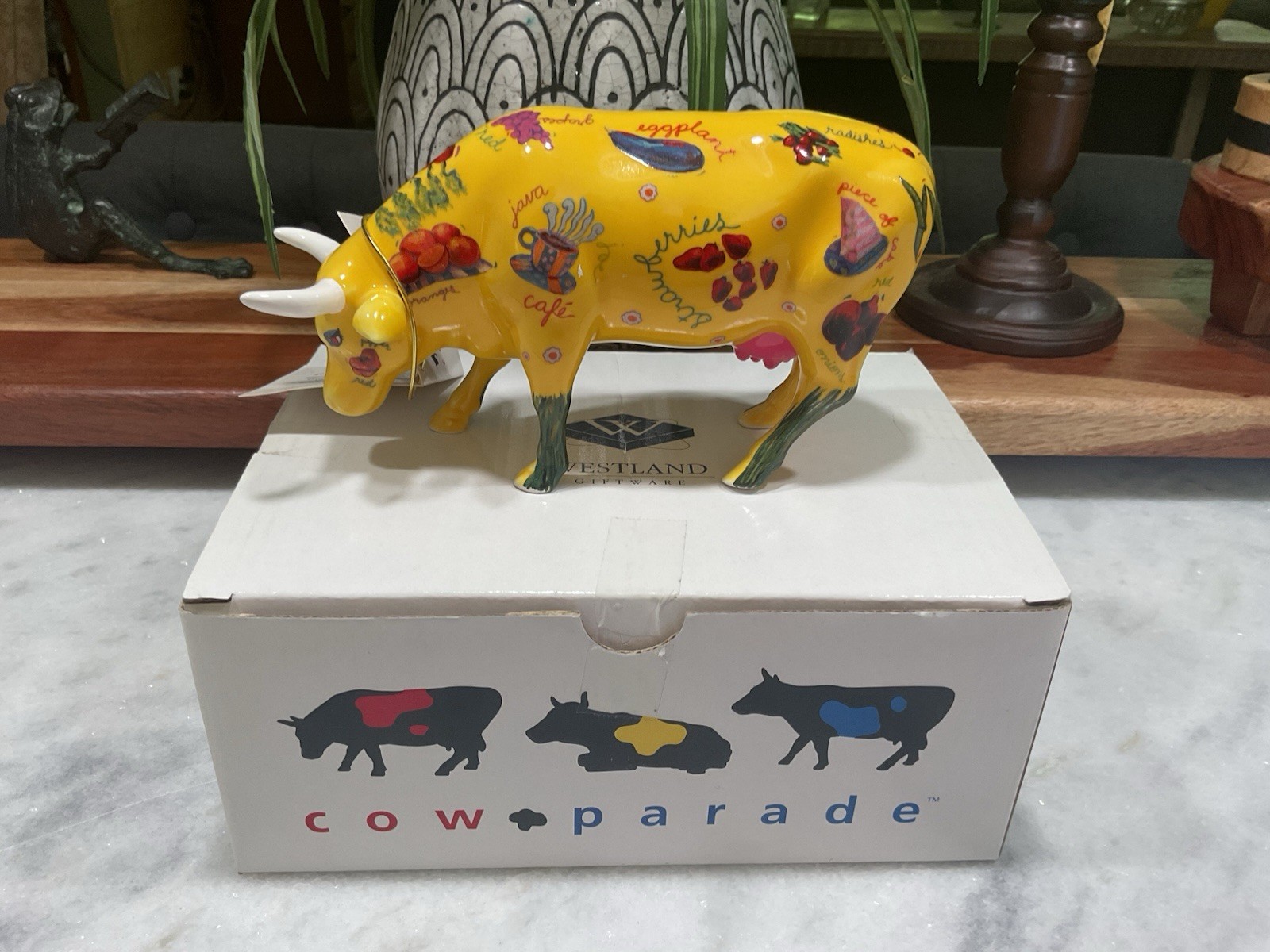 Cow Parade #9193 More Than Just Meat Figurine 2001 Westland Giftware Cow Parade #9193 More Than Just Meat Figurine 2001 Westland Giftware