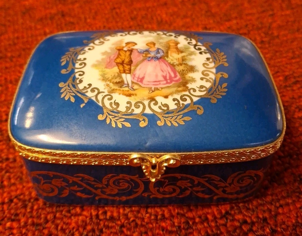 Vintage Limoges Trinket Box Made In France Blue Gold Courting Couple Porcelain