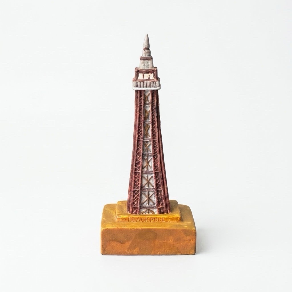 VTG Blackpool Tower England/ UK Souvenir Figurine E.P.L Mini Landmark Building