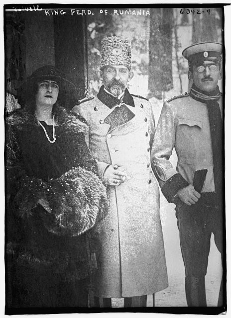 Photo:King Ferdinand of Romania 1910s Portrait with Queen Marie