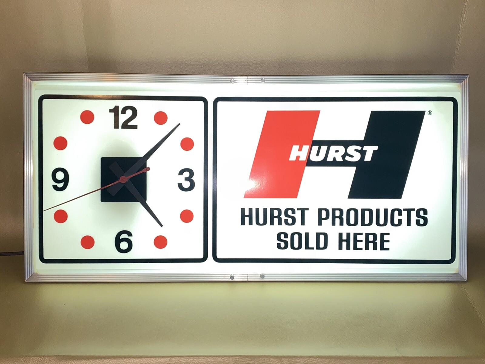 HURST Shifter Dealer Clock Catalog Ordered OEM VINTAGE SPEED SHOP DISPLAY - MINT HURST Shifter Dealer Clock Catalog Ordered OEM VINTAGE SPEED SHOP DISPLAY - MINT