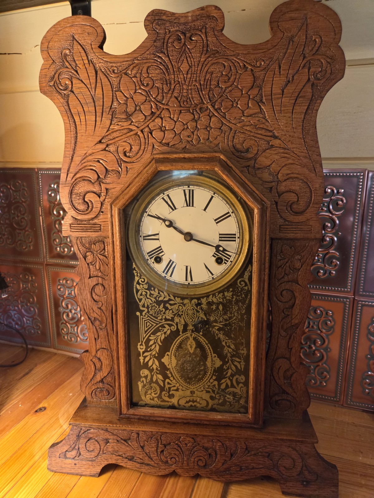 Antique Sessions Gingerbread Mantle Parlor 8 Day 1/2 Hour Strike With Key
