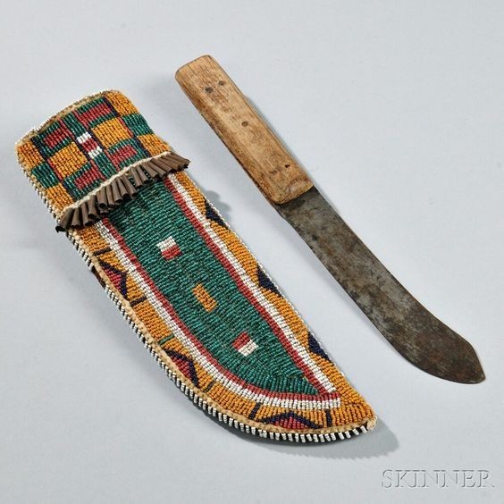 Indian Beaded Native American Sioux Handmade Knife Sheath Indian Beaded Native American Sioux Handmade Knife Sheath