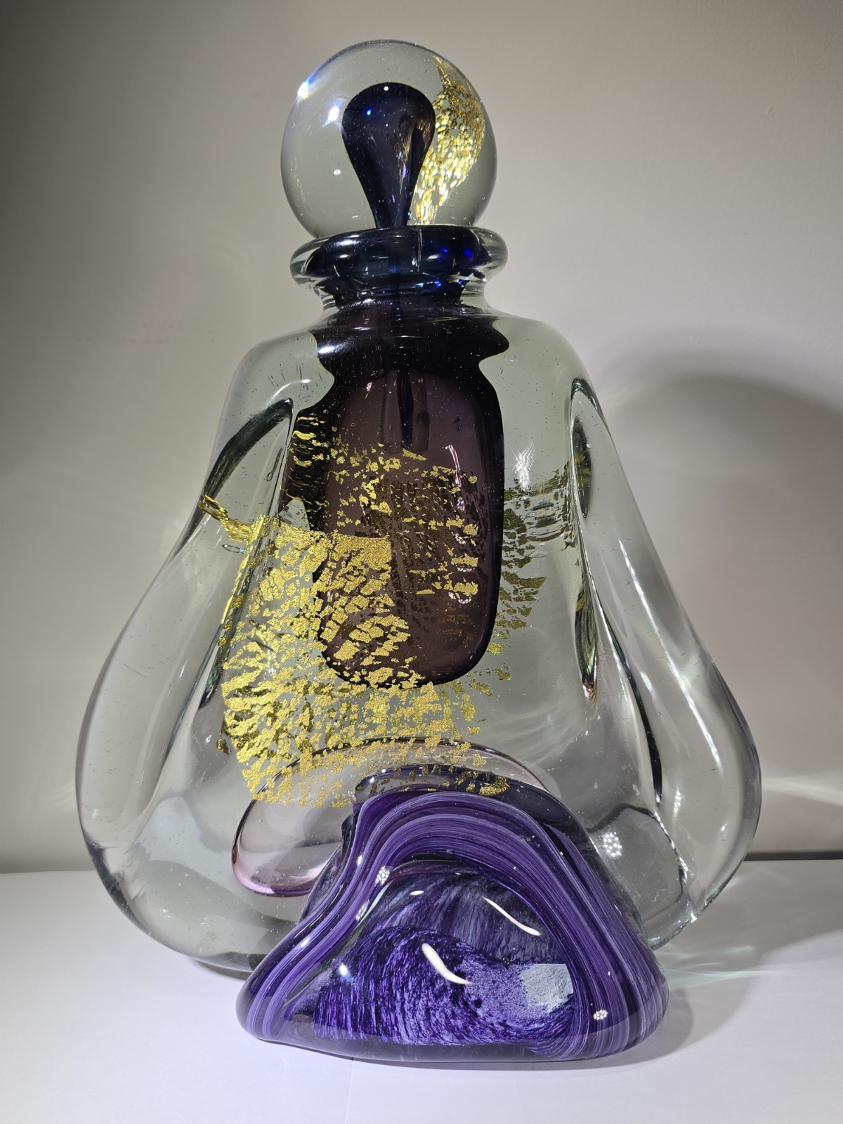 Jean Claude Novaro 2007 Signed Art Glass Perfume Bottle Decanter Gold Leaf 14.5\