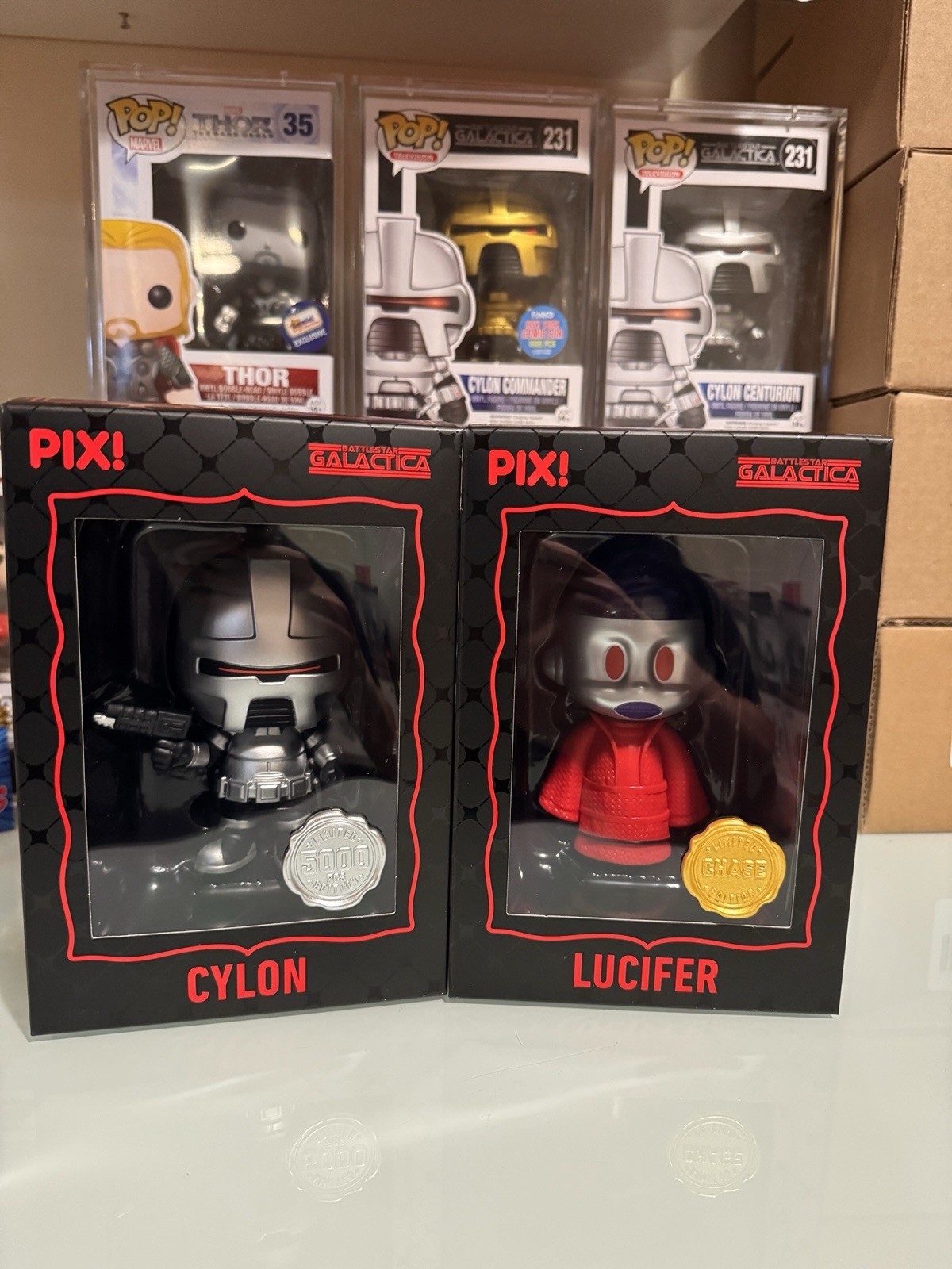 Thrilljoy Pix Battlestar Galactica Cylon & Lucifer Chase Bundle LE 5000 PCS Thrilljoy Pix Battlestar Galactica Cylon & Lucifer Chase Bundle LE 5000 PCS