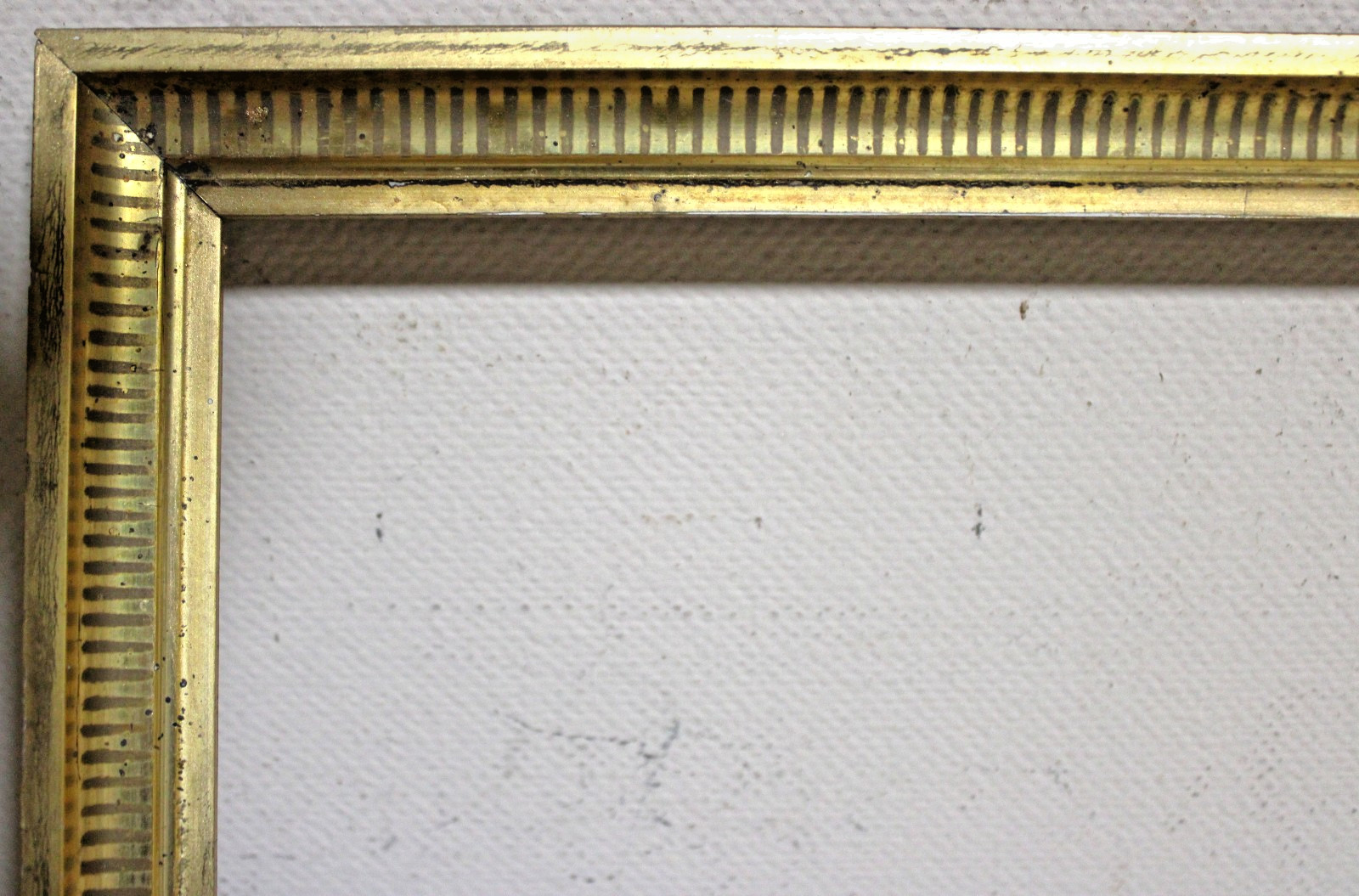 ANTIQUE FITS 8 X10 VICTORIAN PICTURE FRAME LEMON GOLD GILT ORNATE WOOD PRIMITIVE