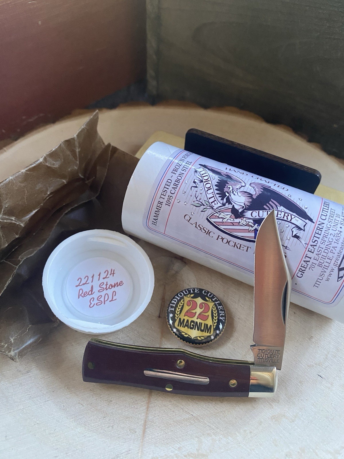 GEC Great Easterly Cutlery 22 Magnum Tidioute Red Stone ESPL Carbon 221124 Pin GEC Great Easterly Cutlery 22 Magnum Tidioute Red Stone ESPL Carbon 221124 Pin