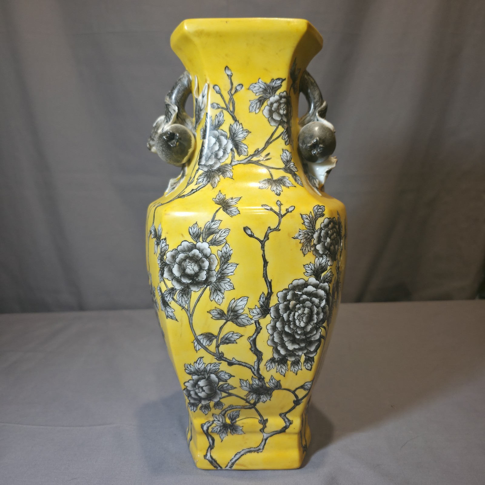 Large Antique Style “Hua Rong Tang\