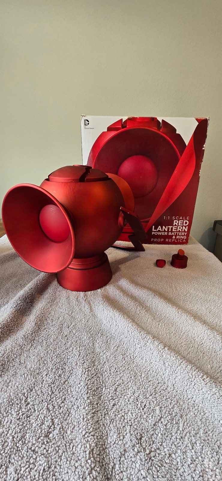 RARE DC Collectibles 1:1 Scale Red Lantern Corps Prop Replica Power Battery