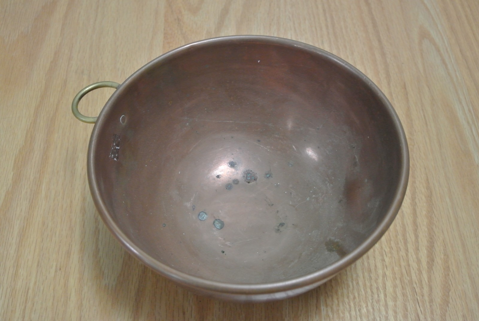Vintage Heavy Copper Mixing Bowl w/ Ring Handle Approx. 8.5\