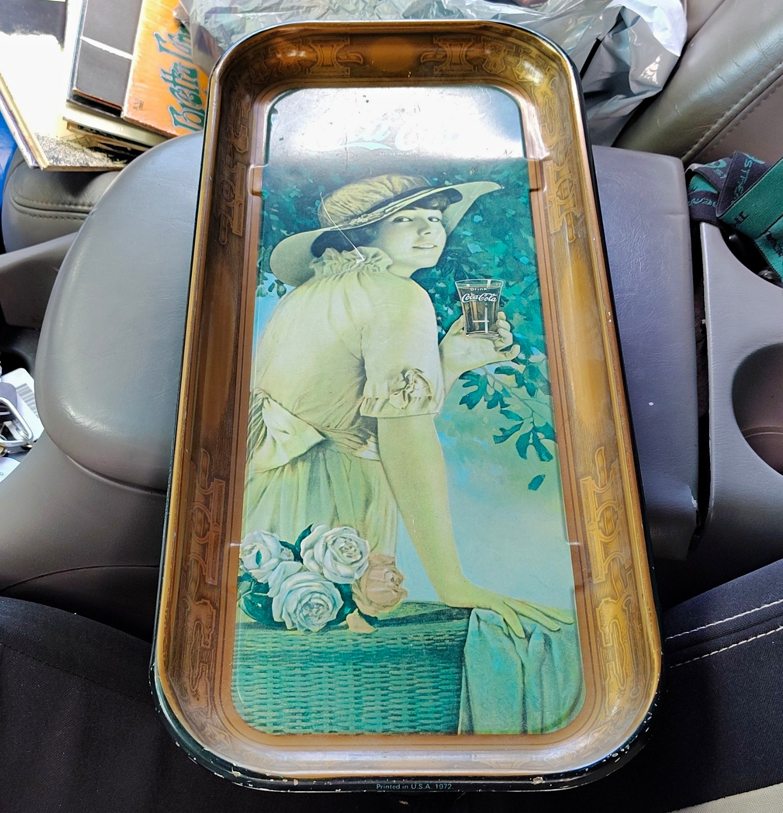 Coca-Cola 1972 Original Advertising Tray Lady Graphic Soda Theme Brown/Green