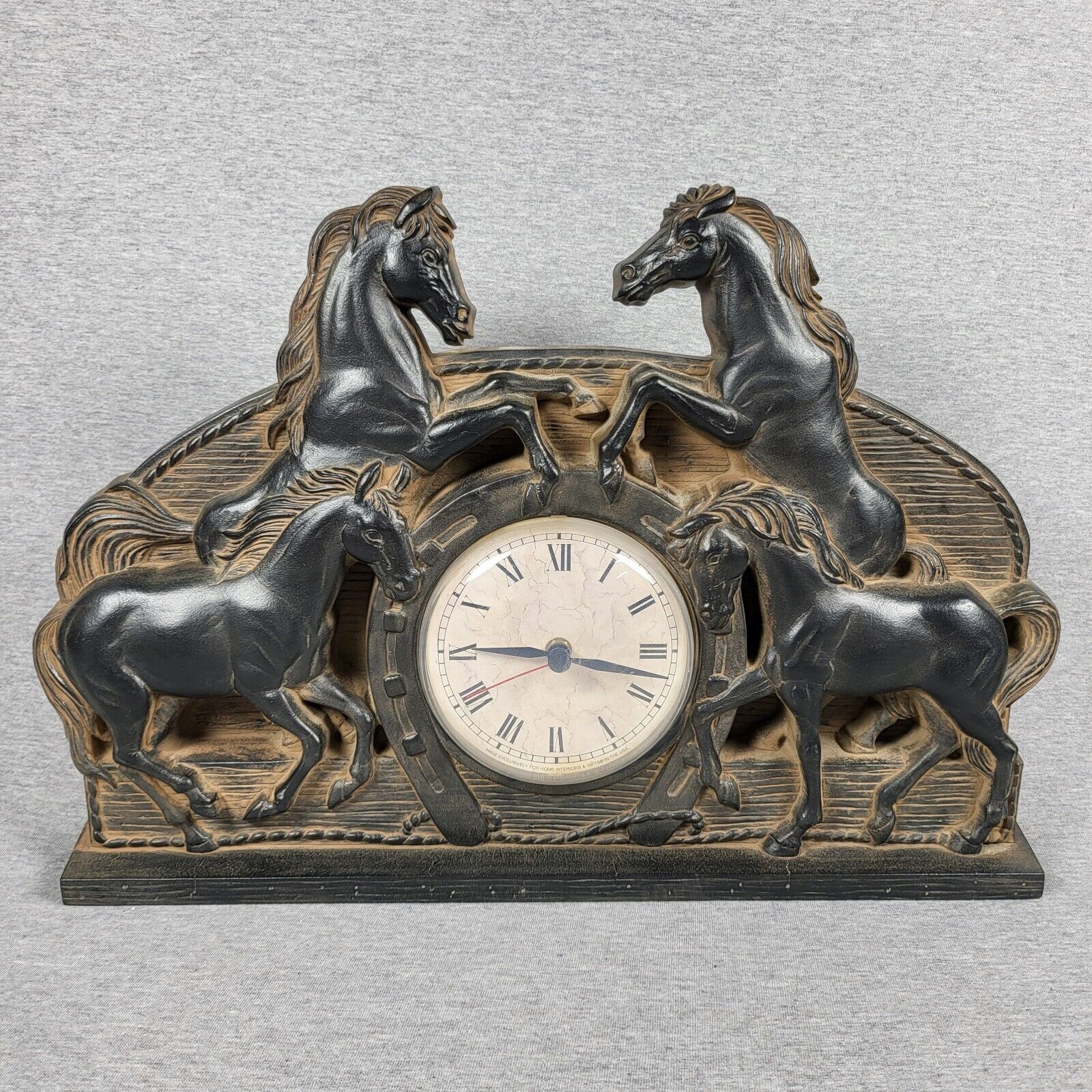 Home Interiors Horseshoe & Horses Mantle/Wall Clock #5021 from 1960\'s Works