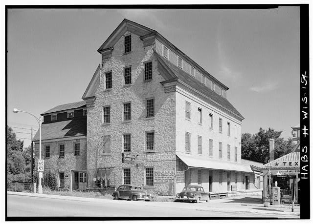 Cedarburg Wisconsin Cedarburg Mill 1900s East Columbia Avenue Building