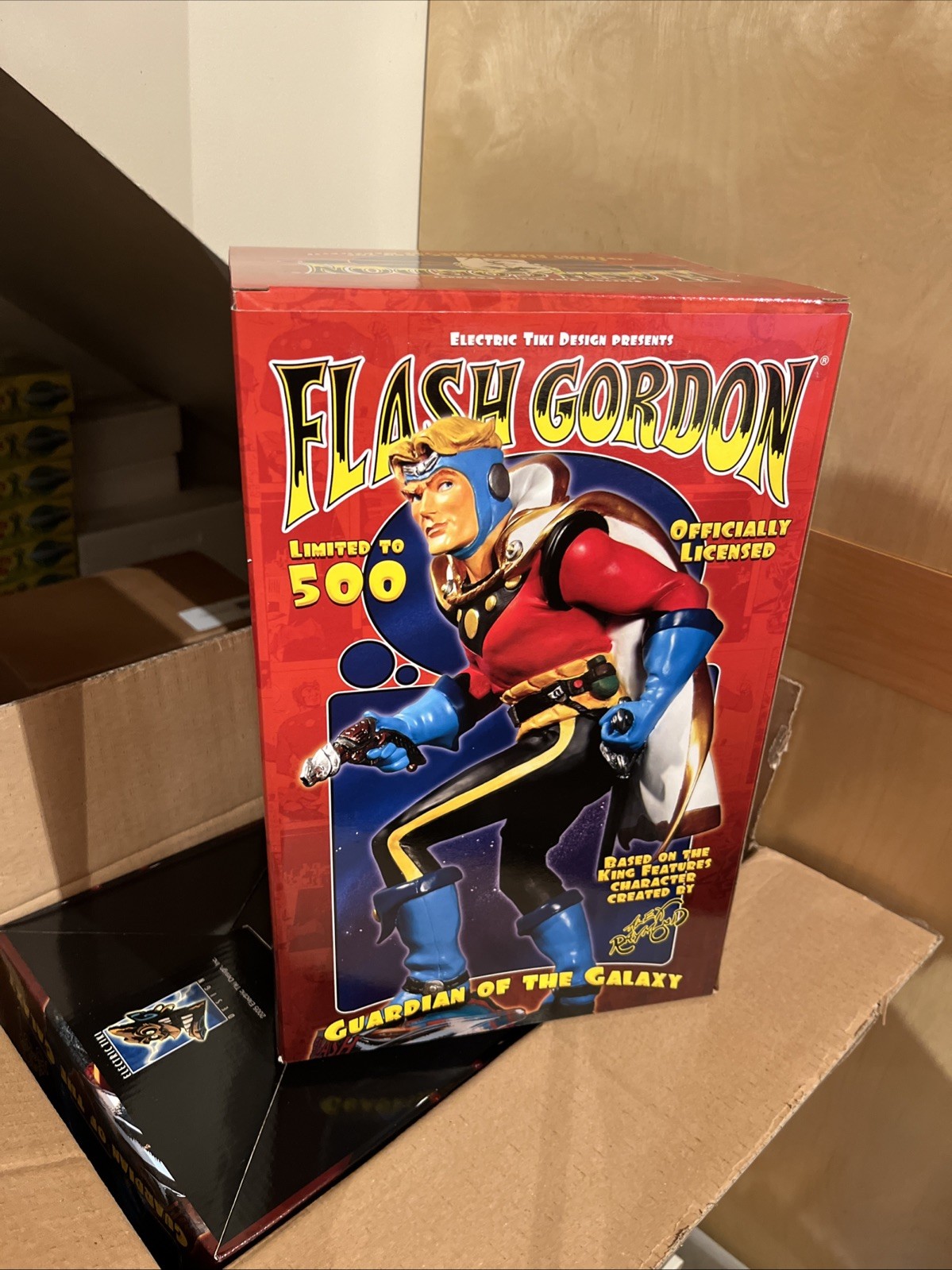 FLASH GORDON STATUE ELECTRIC TIKI DESIGNS- FRESH FROM CASE NEVER OPENED #211/500 FLASH GORDON STATUE ELECTRIC TIKI DESIGNS- FRESH FROM CASE NEVER OPENED #211/500