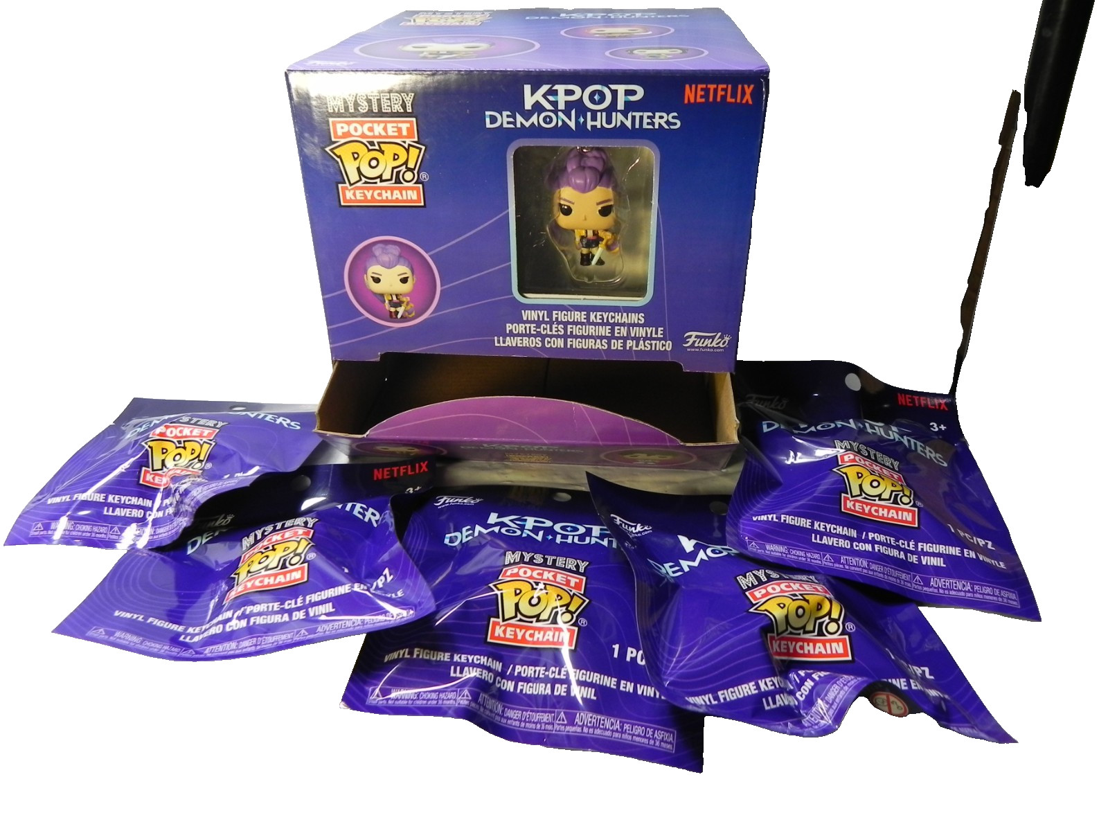 Display box Funko KPop Demon Hunters Mystery Pocket Pop Keychains 5 Sealed packs Display box Funko KPop Demon Hunters Mystery Pocket Pop Keychains 5 Sealed packs