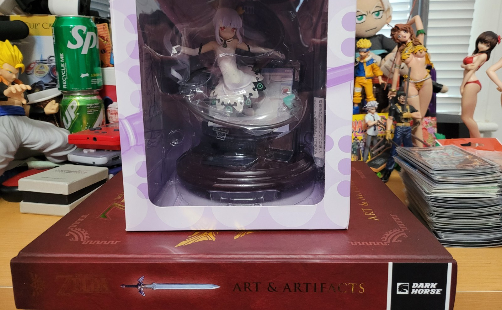 RARE E2 Kuroboshi Kohaku x Miyagawa Takeshi - Palette figure 2010 (BRAND NEW) RARE E2 Kuroboshi Kohaku x Miyagawa Takeshi - Palette figure 2010 (BRAND NEW)