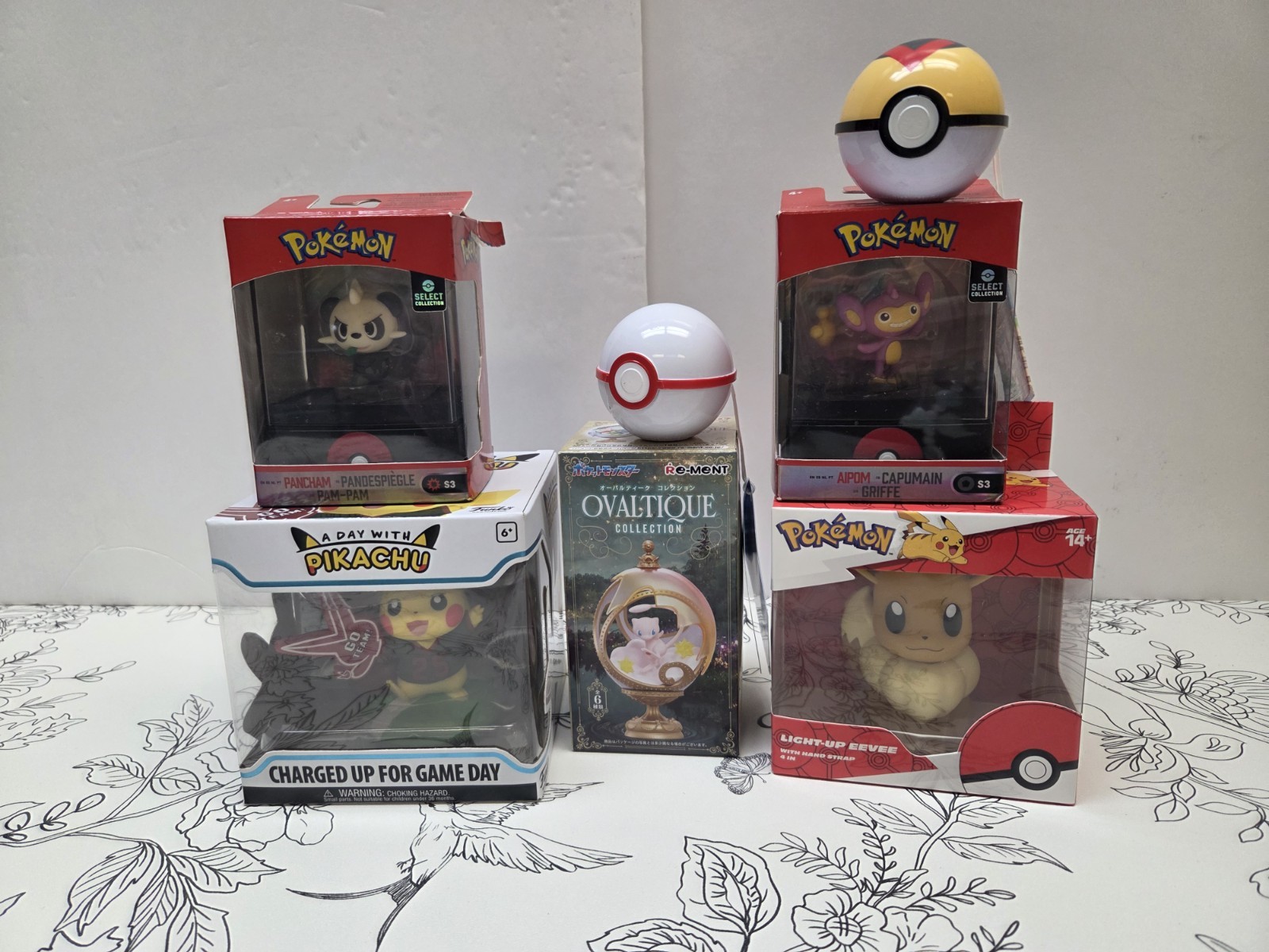 Pokémon Collectibles Lot Of 7 Pokémon Collectibles Lot Of 7