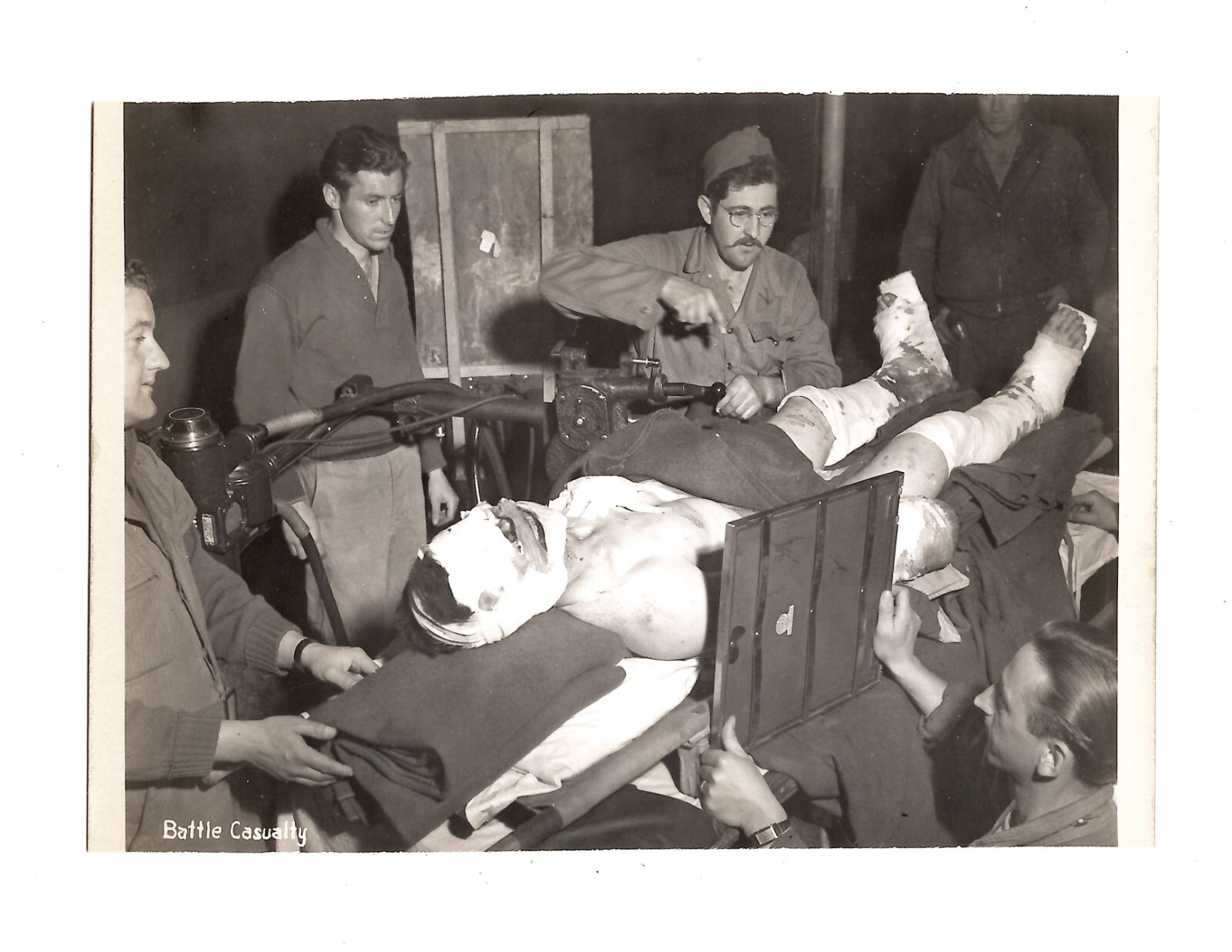 WWII WW2 Original Photo Military Hospital 'Battle Casualty' 1940s (Pls READ) WWII WW2 Original Photo Military Hospital 'Battle Casualty' 1940s (Pls READ)