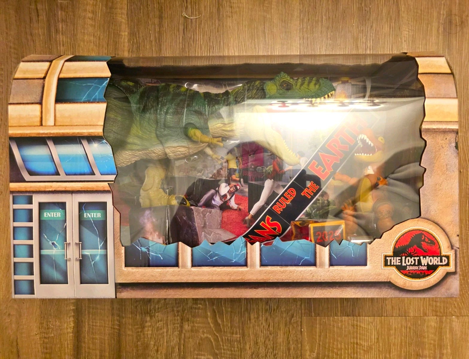 Hammond Collection Jurassic World T-Rex Buck Mattel SDCC Convention Crasher Hammond Collection Jurassic World T-Rex Buck Mattel SDCC Convention Crasher